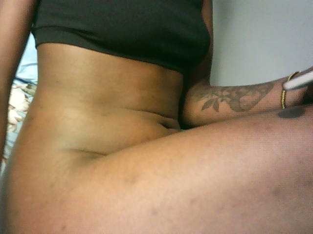 Sexypetiteher, en directo ahora en BongaCams