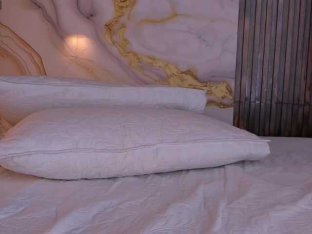 king-lovely-horny live cam on BongaCams