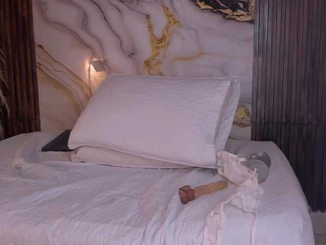 king-lovely-horny live cam on BongaCams