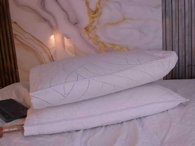 king-lovely-horny live cam on BongaCams