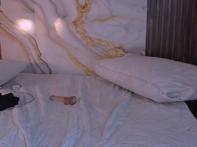 king-lovely-horny live cam on BongaCams