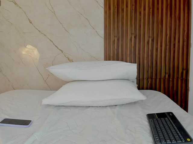 king-lovely-horny live cam on BongaCams