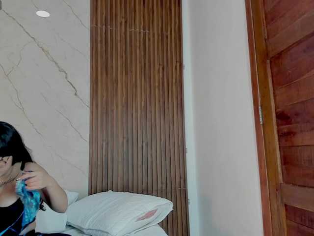 king-lovely-horny live cam on BongaCams
