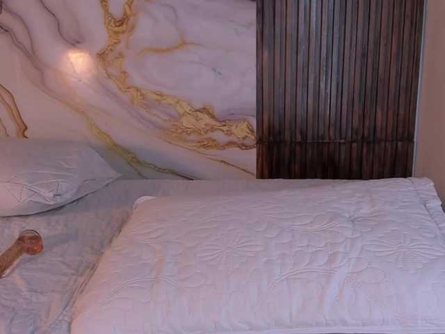king-lovely-horny live cam on BongaCams