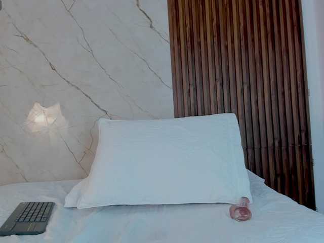 king-lovely-horny live cam on BongaCams