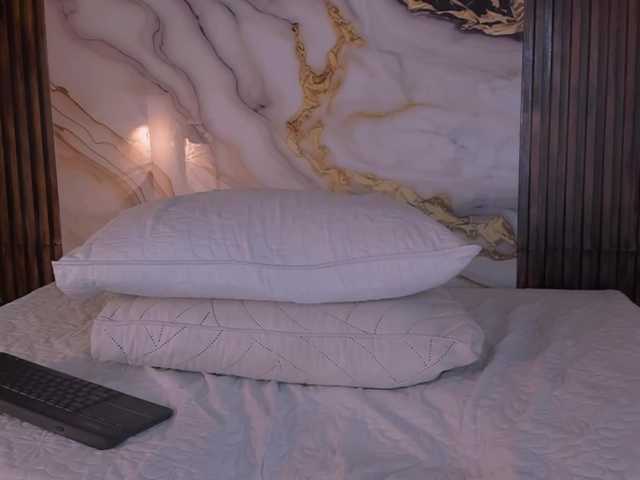 king-lovely-horny live cam on BongaCams