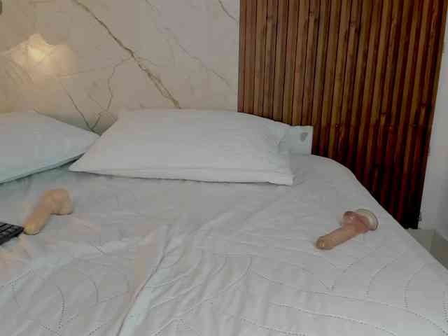 king-lovely-horny webcam