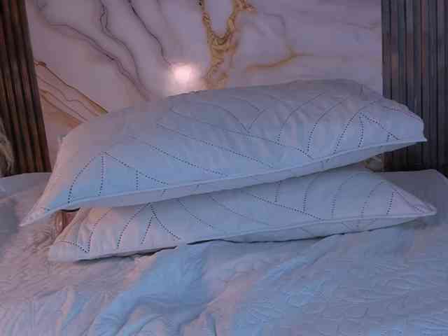 king-lovely-horny webcam