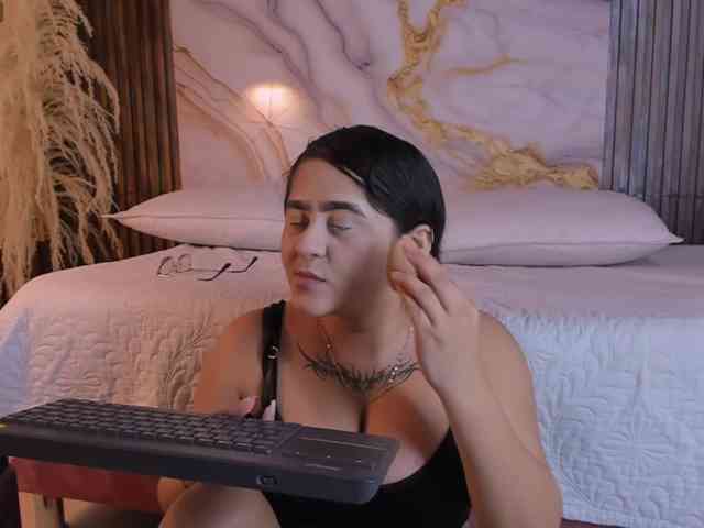 king-lovely-horny webcam