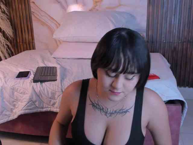 king-lovely-horny webcam