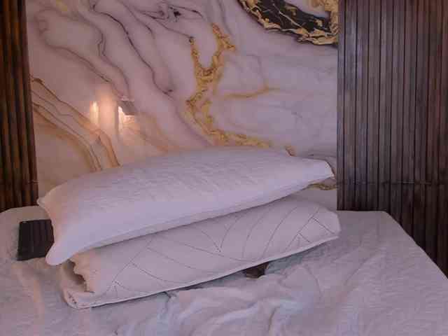 king-lovely-horny webcam