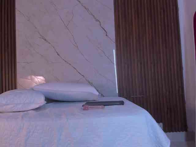 king-lovely-horny webcam