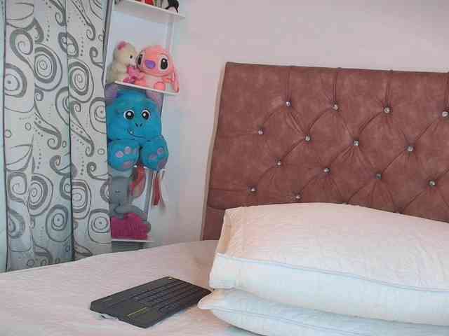 king-lovely-horny webcam