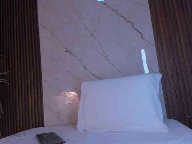 Model: king-lovely-horny