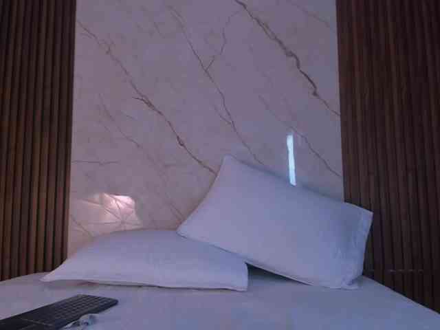 king-lovely-horny webcam