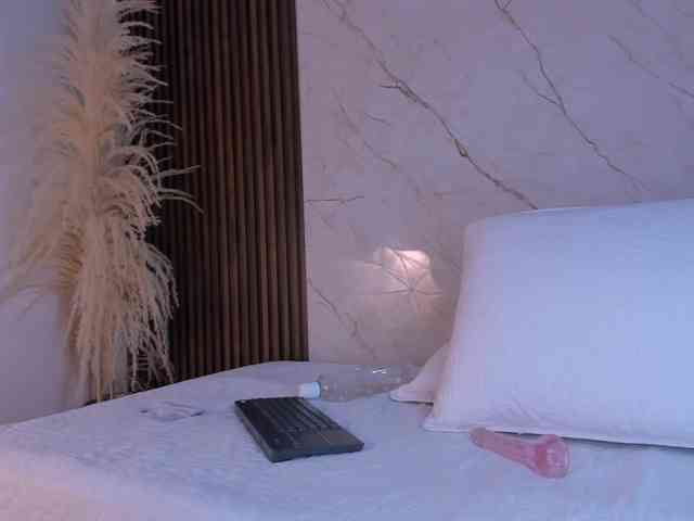 king-lovely-horny webcam