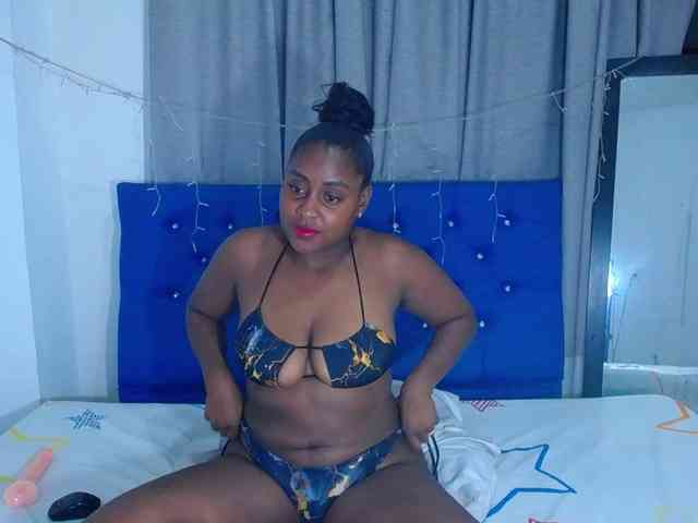 Modelo: naughty-neighbor