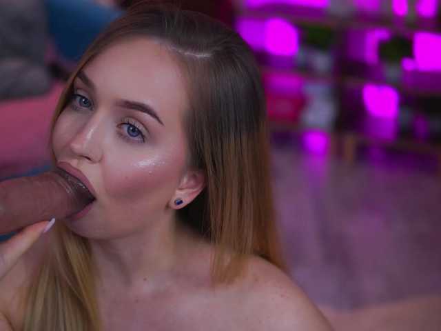 ElyssawetXX's BongaCams show and profile