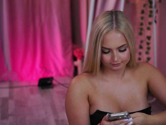 ElyssawetXX live webcam show