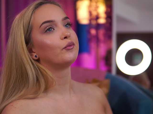 ElyssawetXX live cam on BongaCams