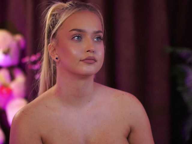 ElyssawetXX live cam on BongaCams