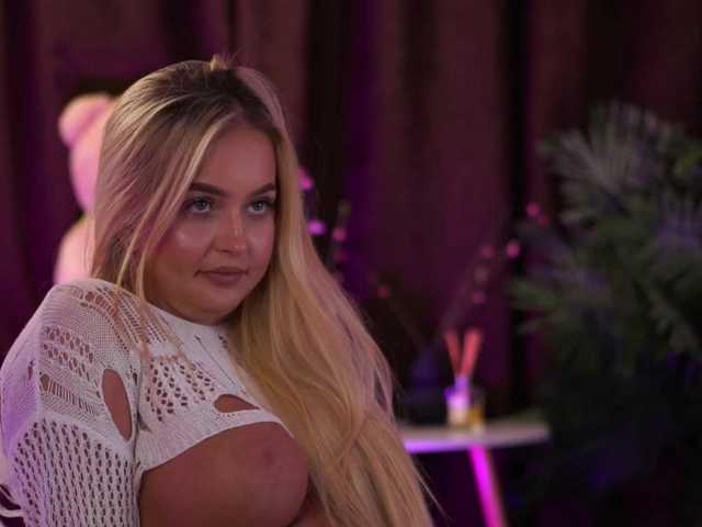 ElyssawetXX live cam on BongaCams