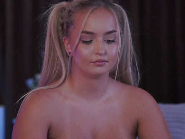 ElyssawetXX live cam on BongaCams