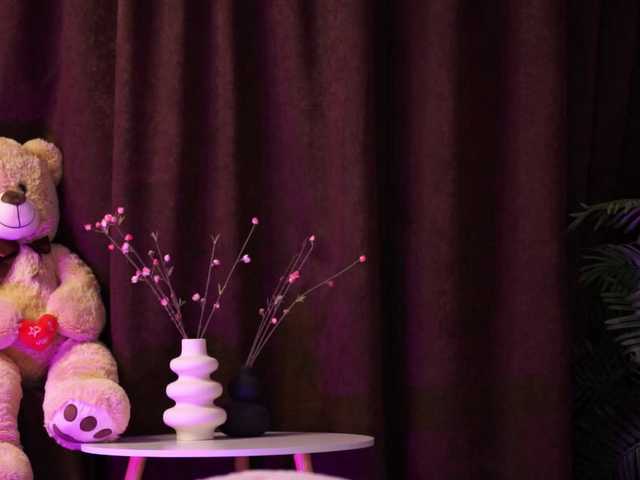 ElyssawetXX — live female cam