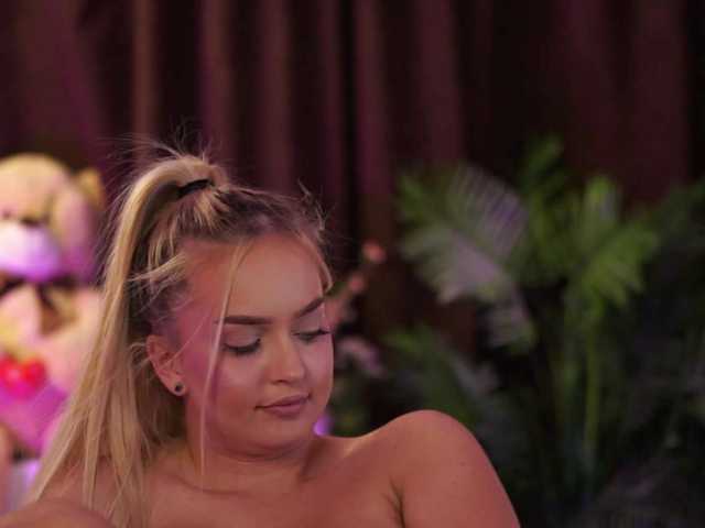 ElyssawetXX live cam on BongaCams