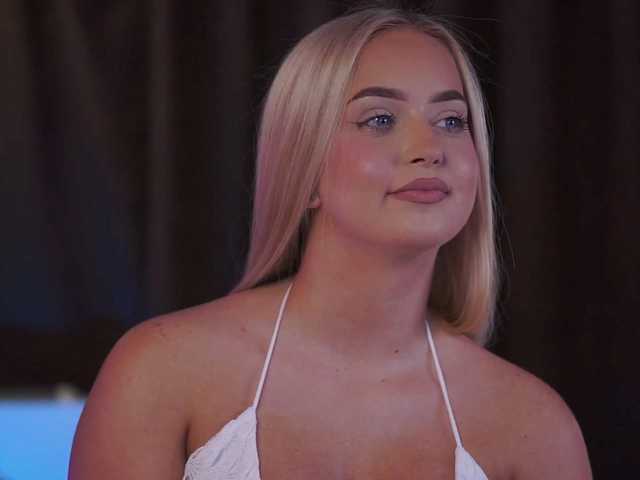 ElyssawetXX live cam on BongaCams