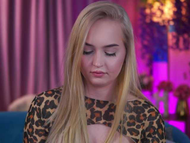 ElyssawetXX's BongaCams show and profile