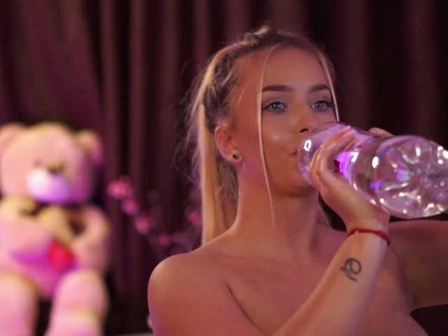 ElyssawetXX live cam on BongaCams