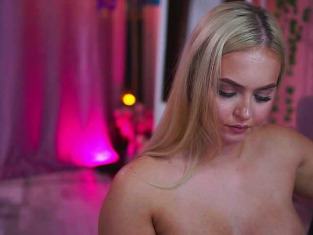 ElyssawetXX live webcam show