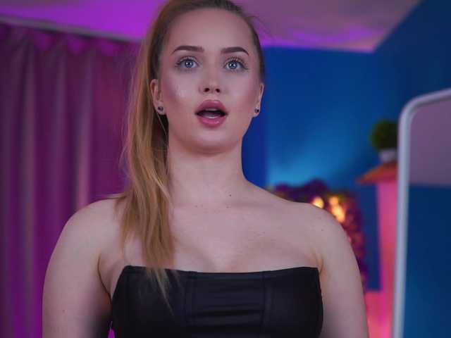 ElyssawetXX's BongaCams show and profile