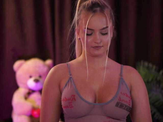 ElyssawetXX live cam on BongaCams