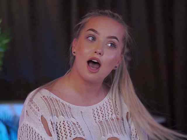 ElyssawetXX webcam