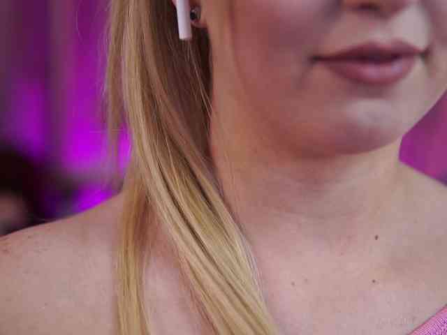 ElyssawetXX webcam