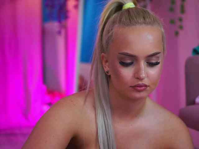 ElyssawetXX Sex Cam Show