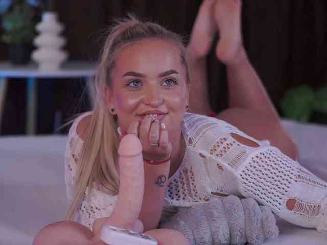 ElyssawetXX webcam