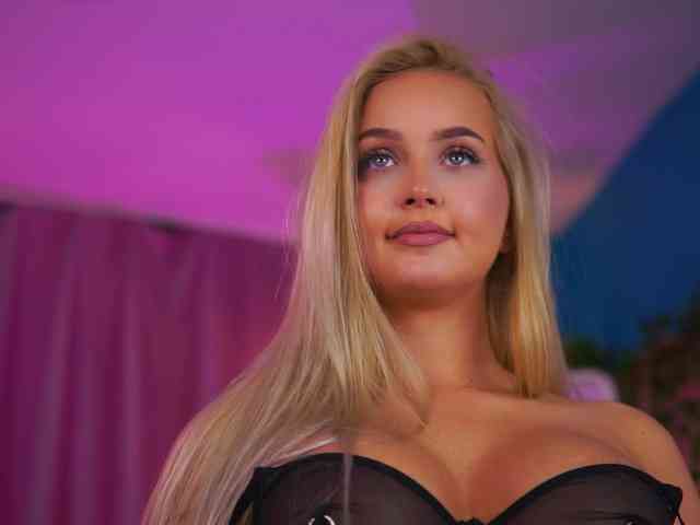 ElyssawetXX webcam