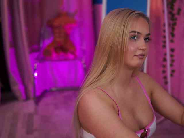 ElyssawetXX webcam