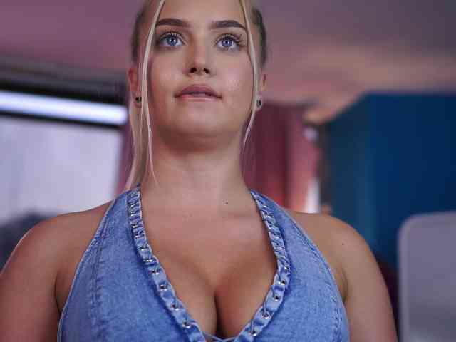 ElyssawetXX webcam