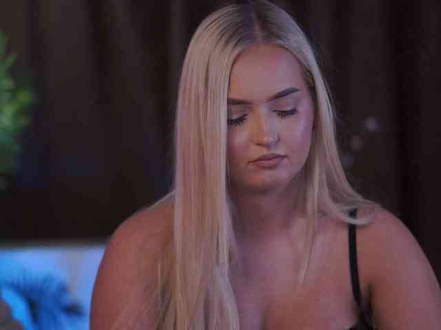 ElyssawetXX webcam