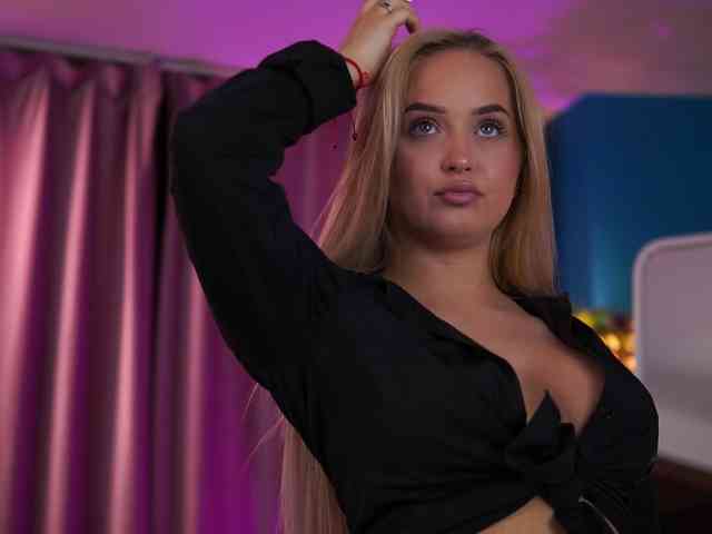 ElyssawetXX webcam
