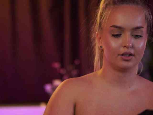 ElyssawetXX Live Webcam on BongaCams