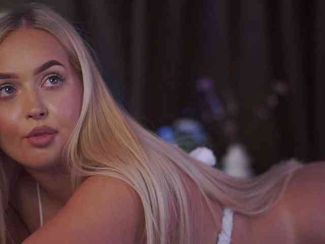ElyssawetXX webcam