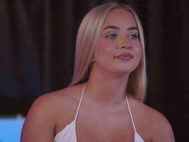 ElyssawetXX webcam