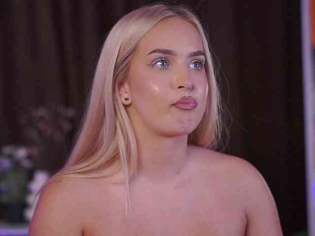ElyssawetXX webcam