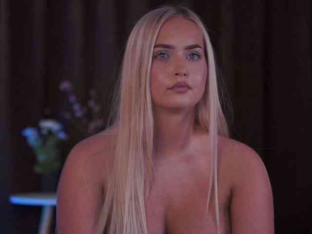 ElyssawetXX webcam