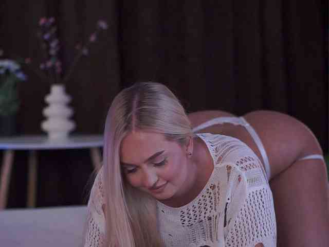 ElyssawetXX webcam